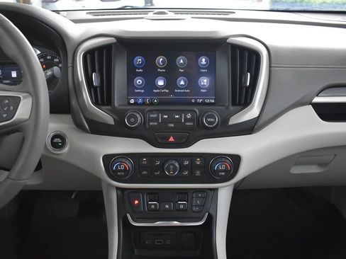 Used 2018 GMC Terrain Denali w/ Advanced Safety Package FWD image 17