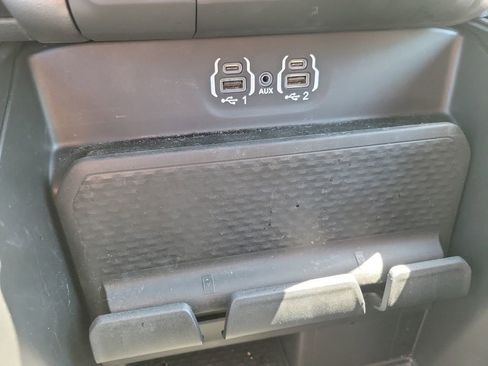 Used 2023 RAM 1500 Big Horn AWD/4WD image 25