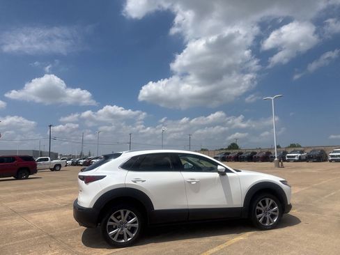 Used 2022 MAZDA CX-30 AWD 2.5 S w/ Premium Package image 24
