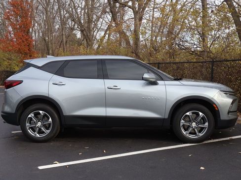 Certified 2024 Chevrolet Blazer LT image 11