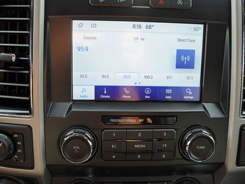 Certified 2019 Ford F150 Lariat AWD/4WD image 28