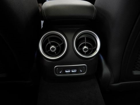 Used 2024 Alfa Romeo Giulia Veloce image 26