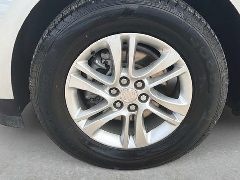 Used 2021 Buick Enclave Essence AWD/4WD image 11