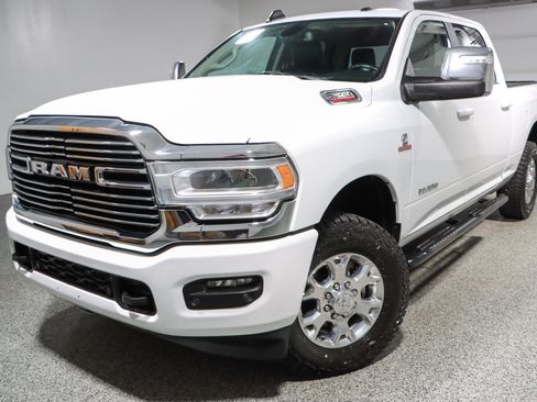 Used 2023 RAM 2500 Laramie AWD/4WD image 32