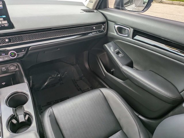 Used 2024 Honda Civic Touring image 17