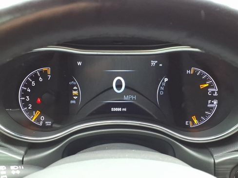 Used 2021 Jeep Grand Cherokee Limited w/ Premium Lighting Group AWD/4WD image 27