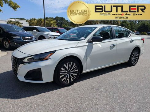 Used 2025 Nissan Altima 2.5 SV FWD image 1