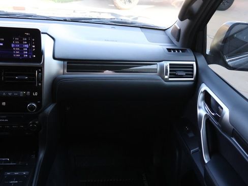 Used 2023 Lexus GX 460 Premium AWD/4WD image 12