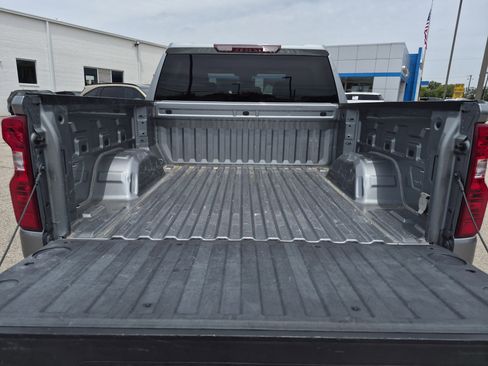 Used 2024 Chevrolet Silverado 1500 Custom w/ LPO, Dark Essentials Package RWD image 9