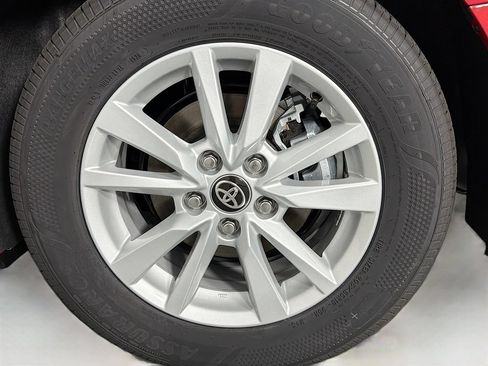 New 2026 Toyota Camry LE FWD image 31