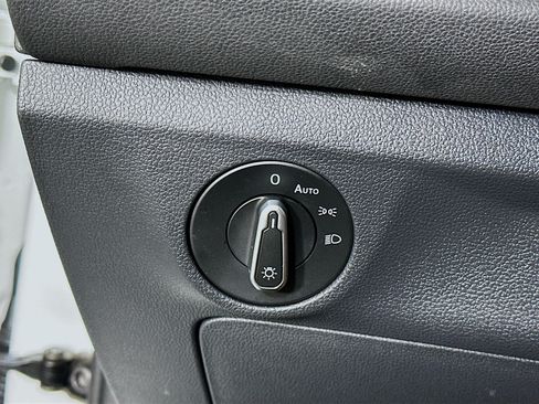 Used 2025 Volkswagen Jetta S FWD image 17