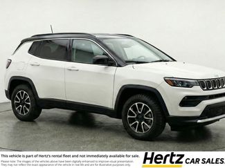 Used 2025 Jeep Compass Trailhawk AWD/4WD video 1