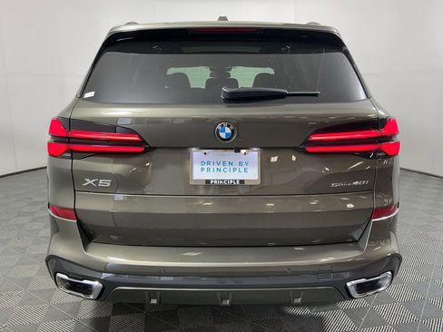 New 2026 BMW X5 sDrive40i w/ M Sport Package image 6