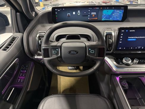 New 2026 Ford Expedition Platinum w/ Stealth Performance Package AWD/4WD image 30