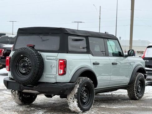 Used 2023 Ford Bronco Black Diamond image 37