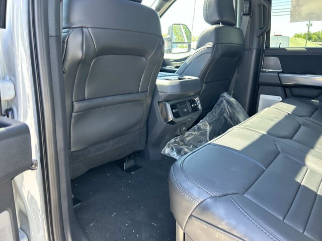 New 2026 Ford F250 Platinum AWD/4WD image 19
