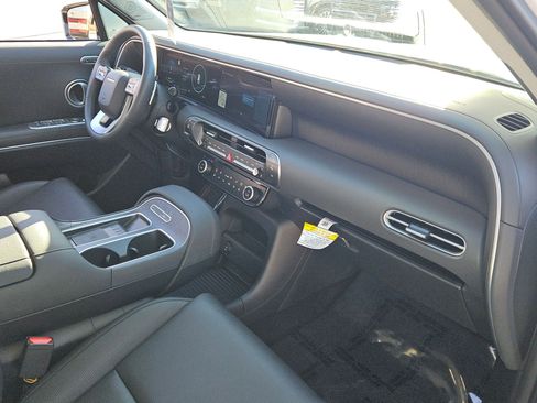 Used 2026 Hyundai Palisade Limited image 24