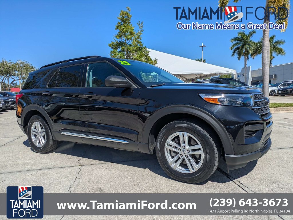 Used 2023 Ford Explorer XLT RWD image 1