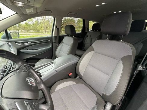 Used 2020 Buick Enclave Preferred image 9