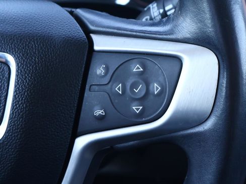 Used 2021 GMC Terrain SLE w/ Driver Convenience Package image 23