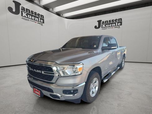 Used 2022 RAM 1500 Big Horn AWD/4WD image 5