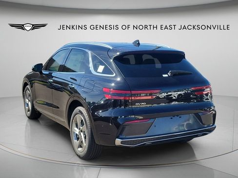 New 2026 Genesis GV70 2.5T Advanced w/ G1 Accessory Package AWD/4WD image 6