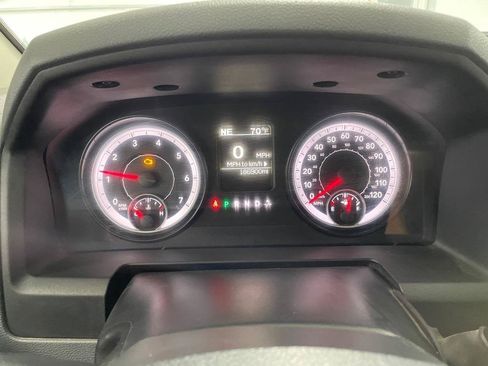 Used 2015 RAM 1500 Tradesman AWD/4WD image 26