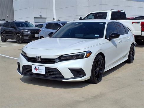 Used 2023 Honda Civic Sport image 7