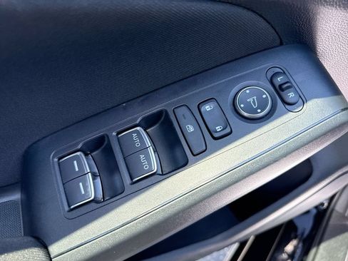 Used 2024 Honda Civic Sport image 13
