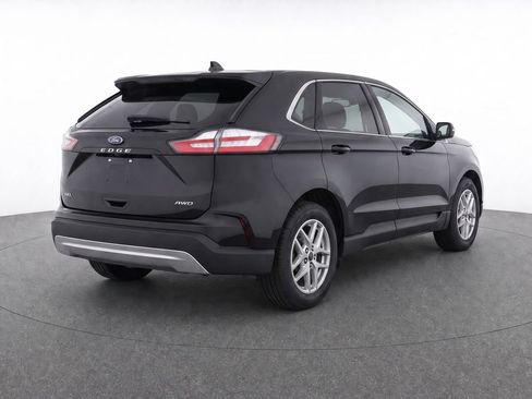 Used 2024 Ford Edge SEL AWD/4WD image 4