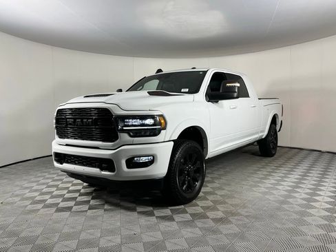 Used 2023 RAM 2500 Limited image 3