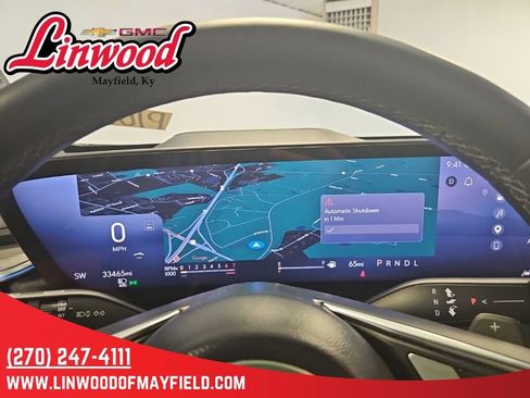 Used 2025 Buick Enclave Preferred FWD image 23