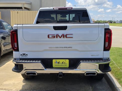 Used 2025 GMC Sierra 1500 SLT w/ SLT Premium Plus Package AWD/4WD image 25