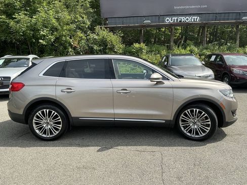 Used 2018 Lincoln MKX Reserve w/ Lincoln MKX Climate Package AWD/4WD image 5