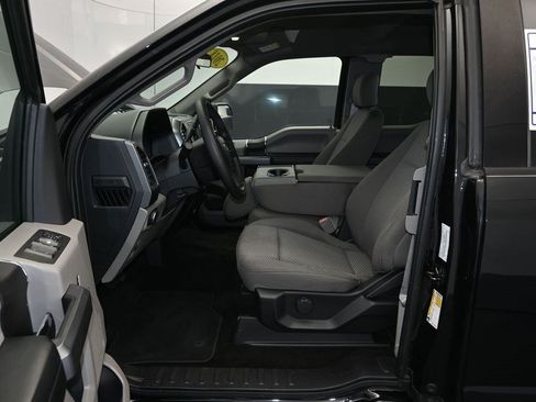 Used 2018 Ford F150 XLT RWD image 16