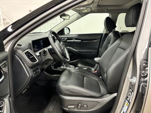 Used 2026 Kia Seltos EX w/ EX Sunroof Package FWD image 16