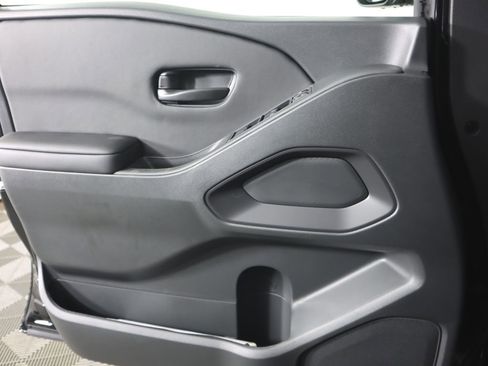 New 2026 Nissan Frontier S image 16