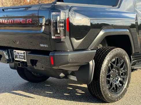 New 2025 GMC Hummer EV 2X w/ LPO, Sport Package image 16
