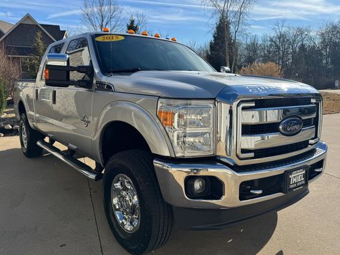 Used 2015 Ford F350 XLT w/ XLT Premium Package image 9