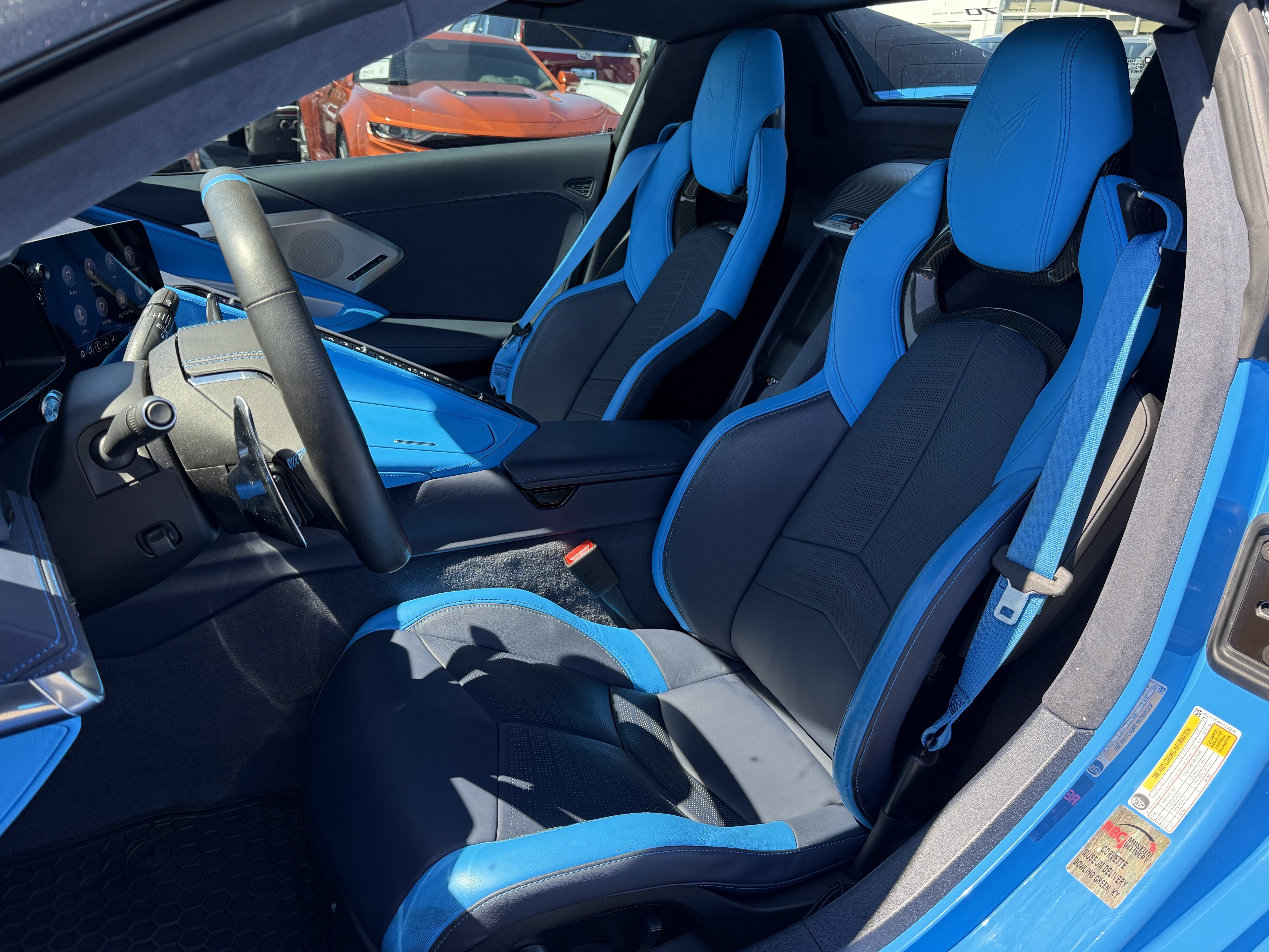 Used 2023 Chevrolet Corvette Stingray Premium Conv w/ Z51 Performance Package RWD image 16