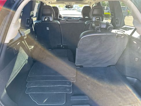 Used 2023 Volvo XC90 B5 Core w/ Climate Package AWD/4WD image 32
