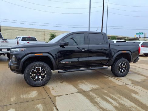 Used 2024 GMC Canyon AT4X AWD/4WD image 3