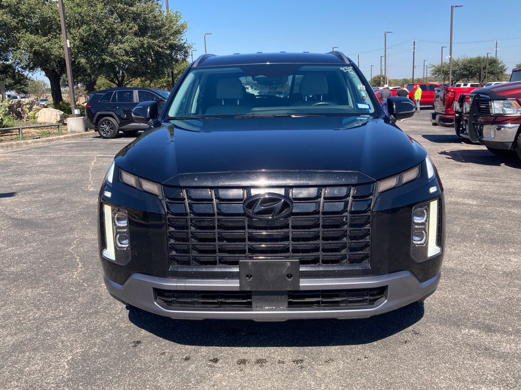 Used 2025 Hyundai Palisade SEL FWD image 2