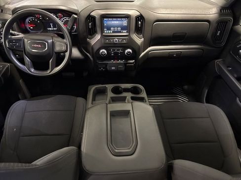 Used 2020 GMC Sierra 1500 4x4 Crew Cab w/ Sierra Value Package image 3