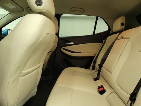 Used 2025 Buick Encore GX Sport Touring w/ Comfort Package image 14