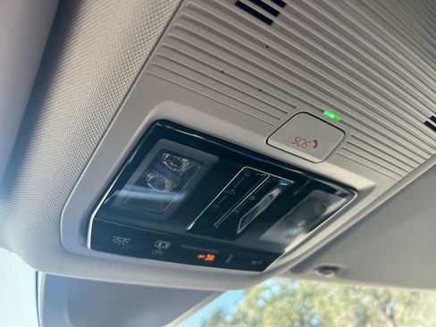 New 2026 Volkswagen Atlas Peak Edition image 55