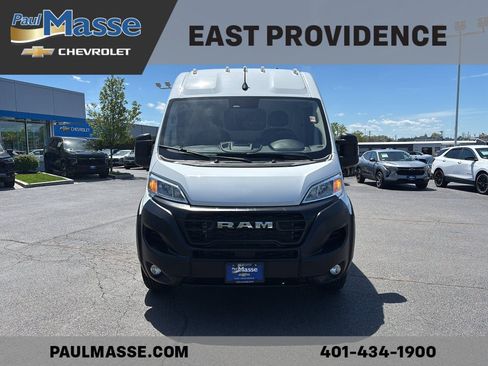 Used 2025 RAM ProMaster 2500 w/ Convenience Group FWD image 2