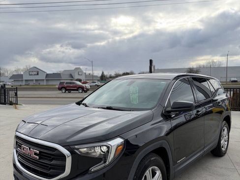 Used 2018 GMC Terrain SLE image 19