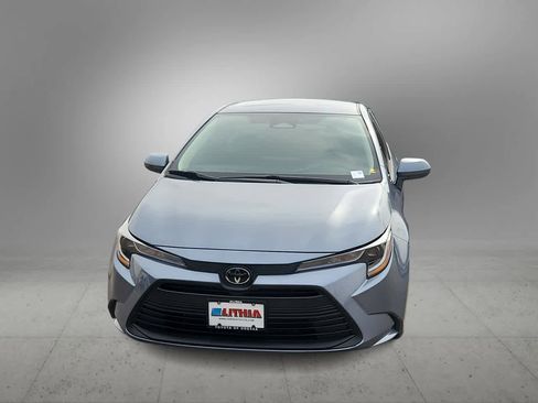 Certified 2024 Toyota Corolla LE image 3