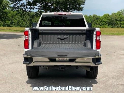 Used 2026 Chevrolet Silverado 2500 LT AWD/4WD image 17